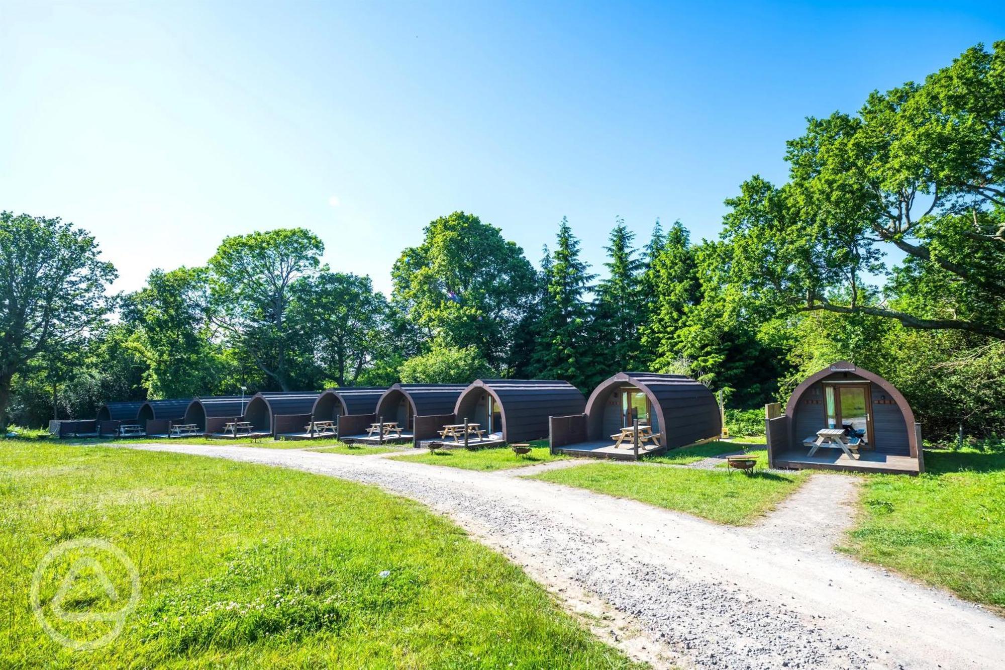 Missin' Link Glamping Hotel West Hoathley Exterior photo